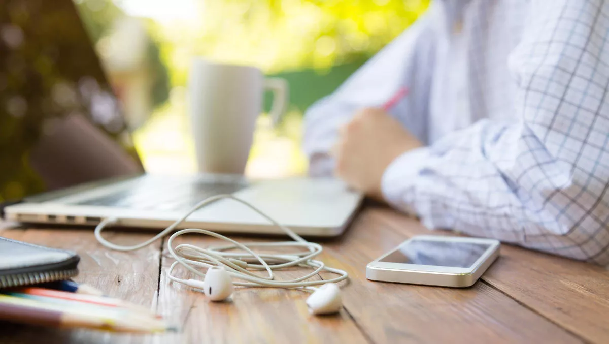 How cloud-based contact centres will ensure agents can work from anywhere