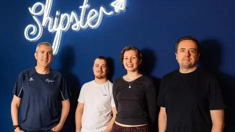  shipster   ltor   damian donnelly   coo  phillip smyth   senior develope r  and rachel bircher   head of support  tony cheetham  founder and md