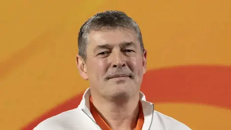 Ac mg 2001 1637 hi(2)